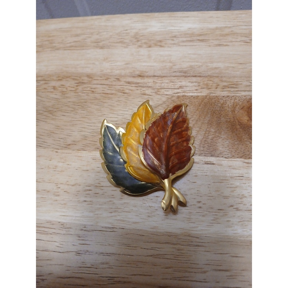 Autumn Three Leaf Multicolor Brooch Pin Fall Colors Leaves Lapel Pin
